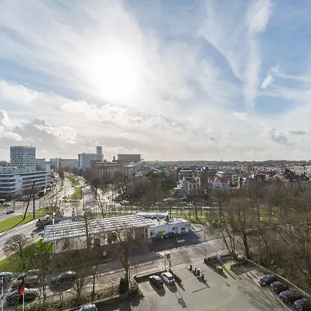 Hotel Leonardo Royal Promenade 4*