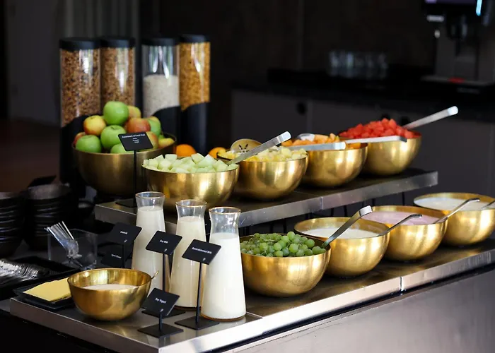 Leonardo Royal Promenade Hotel 4*