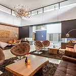 Hotel Leonardo Royal Promenade