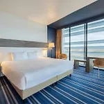 Hotel Leonardo Royal Promenade 4*
