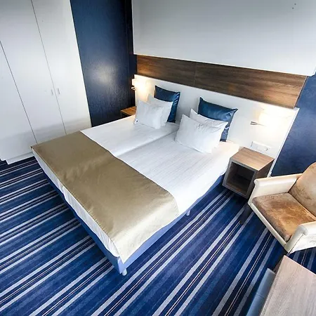 Leonardo Royal Promenade 4*