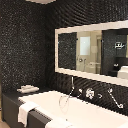 Hotel Leonardo Royal Promenade The Hague