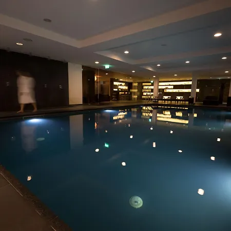 Hotel Leonardo Royal Promenade 4*