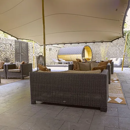 Leonardo Royal Promenade