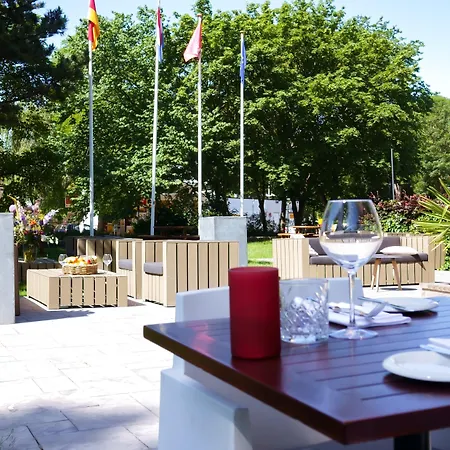 Leonardo Royal Promenade 4*