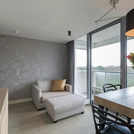 Leonardo Royal Promenade Hotel