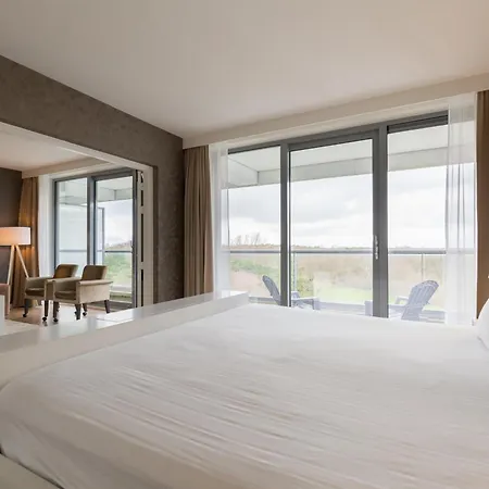 Szálloda Leonardo Royal Promenade 4*