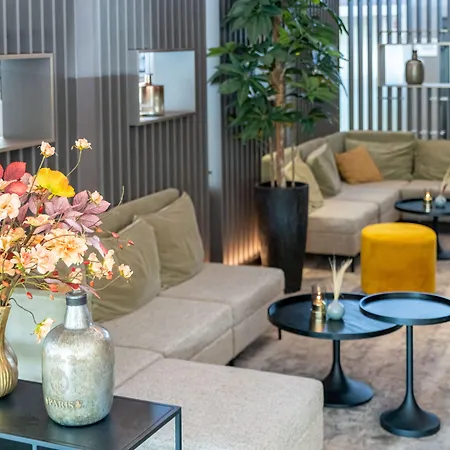 Leonardo Royal Promenade 4*