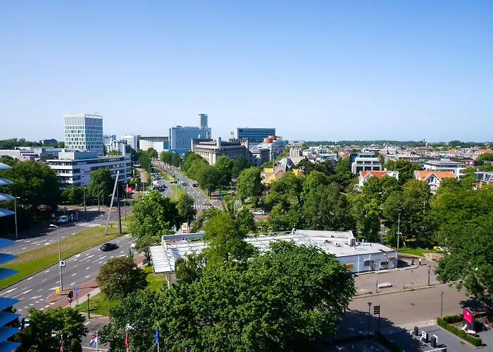 Leonardo Royal Promenade Отель
