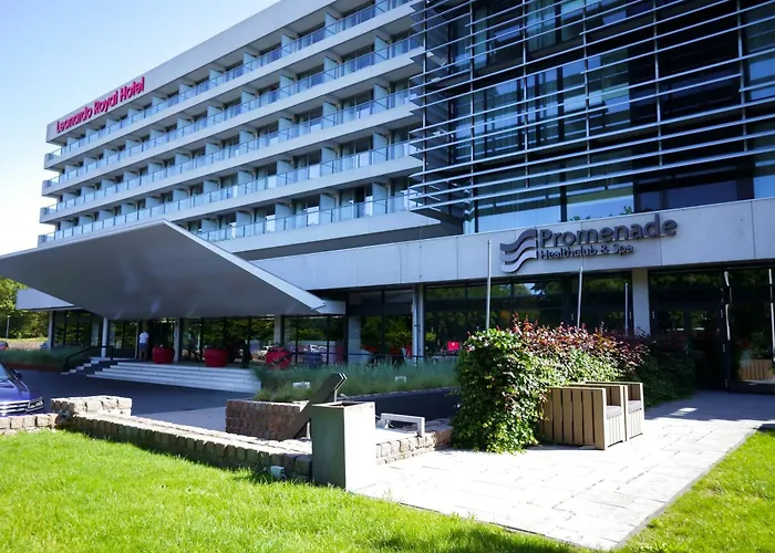 Szálloda Leonardo Royal Promenade 4*
