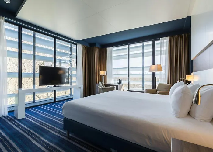 Otel Leonardo Royal Promenade