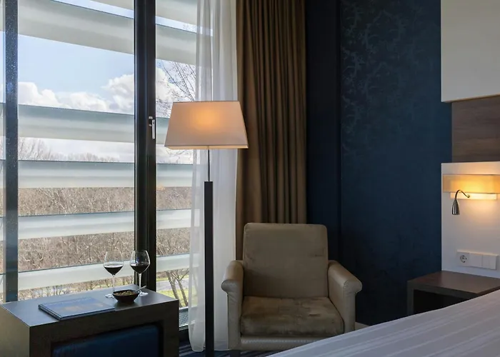 Leonardo Royal Promenade 4* Lahey