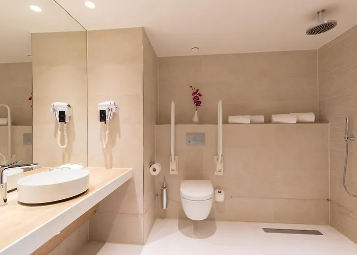 Otel Leonardo Royal Promenade Lahey