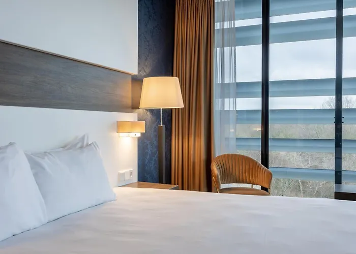 Leonardo Royal Promenade Otel 4*