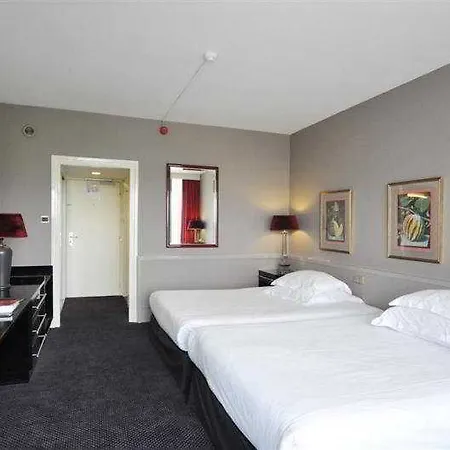 Leonardo Royal Promenade 4*