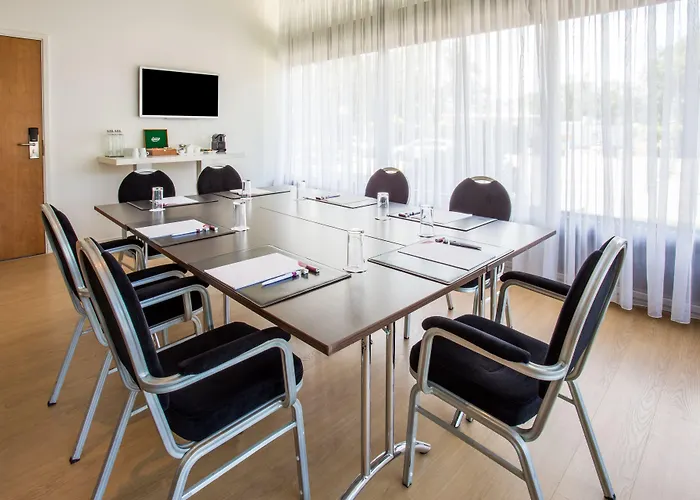 Leonardo Royal Promenade 4* Lahey